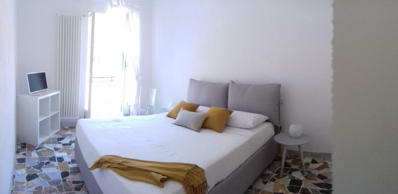L'Ortensia Apartment Pigna Luaran gambar